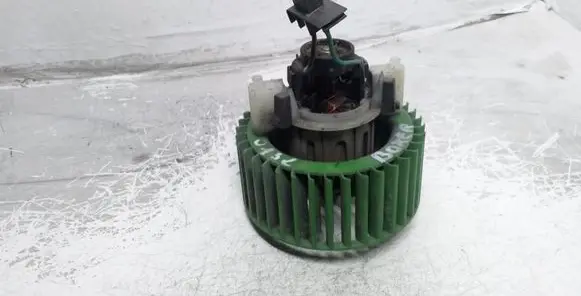 Peugeot Boxer Heater fan/blower 7851904
