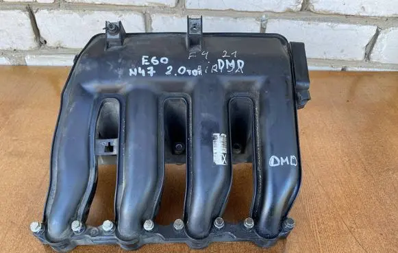 BMW 5 E60 E61 Intake manifold 7787318 7788194