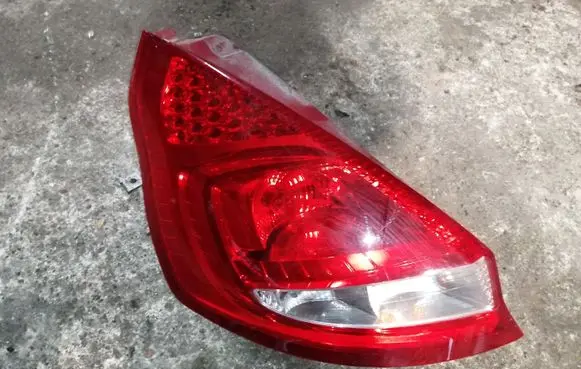 Ford Fiesta Rear/tail lights 8A6113405AE