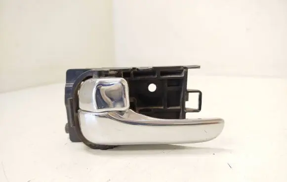 Nissan Almera N16 Rear door interior handle