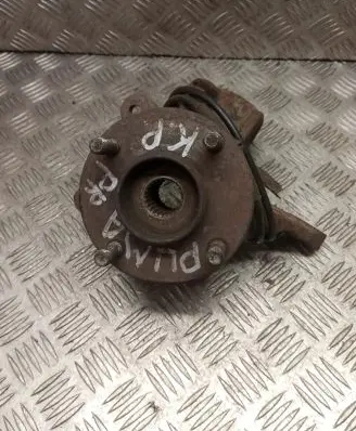 Ford Puma Front wheel hub