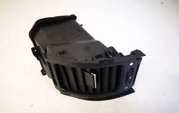 Honda CR-V Dash center air vent grill 77630SWWG020M1