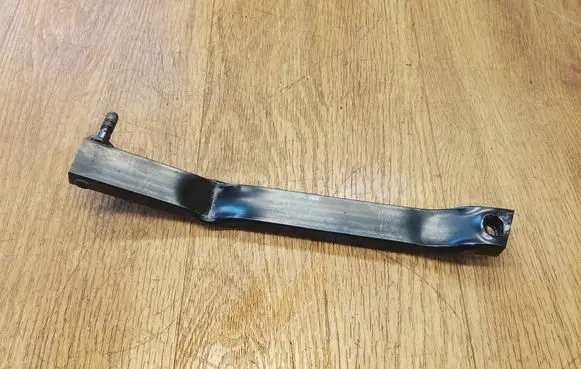 Porsche Macan (95B) Radiator support slam panel bracket 95B805528