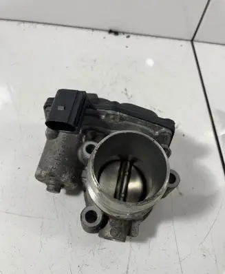 Ford Focus Throttle valve a32eb 50989002