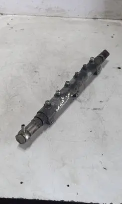 Volvo S60 Fuel main line pipe 0445215010 8658252 001067
