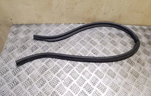Volkswagen Golf Plus Engine compartment rubber 5M0823723A