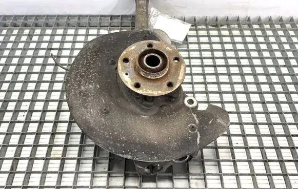 Audi A5 8T 8F Front wheel hub spindle knuckle 