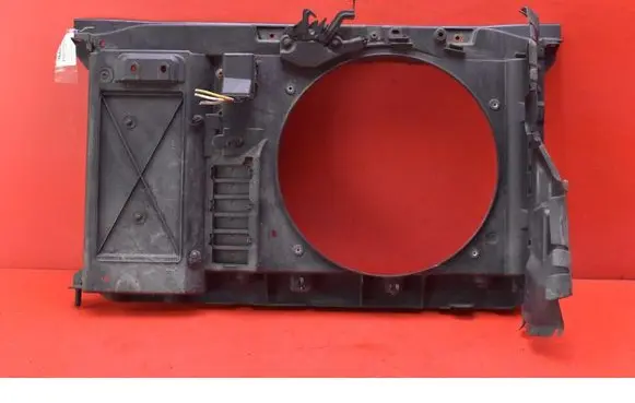 Peugeot 308 Front bodywork piece 9650316080