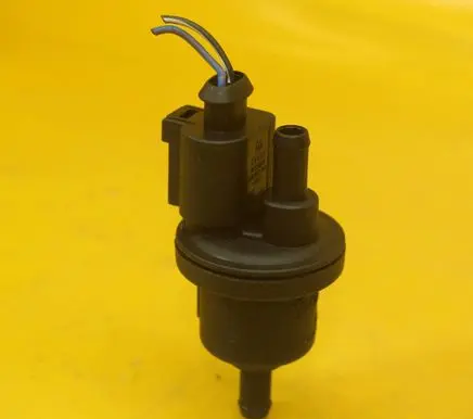 Seat Leon (5F) Breather valve 6QE906517A