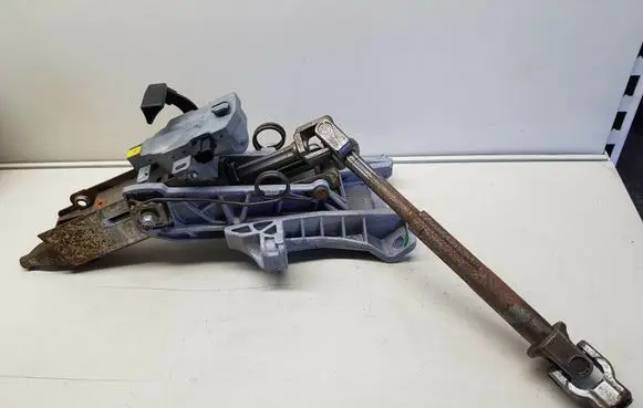 Volvo V50 Steering rack P30714331 nr6055