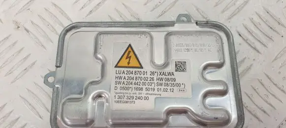 Mercedes-Benz C W204 Voltage converter/converter module A2048700126