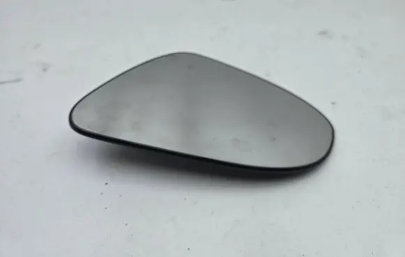 Toyota Auris E180 Wing mirror glass 20493063