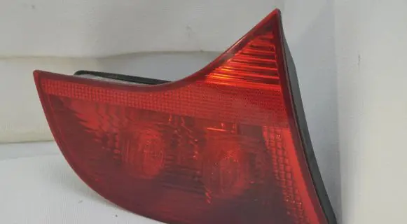 Audi A4 S4 B7 8E 8H Tailgate rear/tail lights 8E9945093 484501 ULO749001