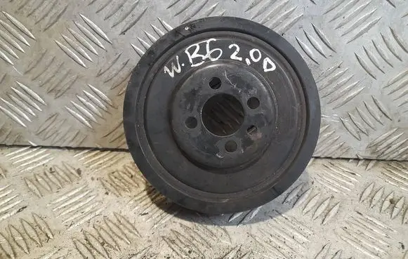 Volkswagen PASSAT B6 Crankshaft pulley 03G105243C