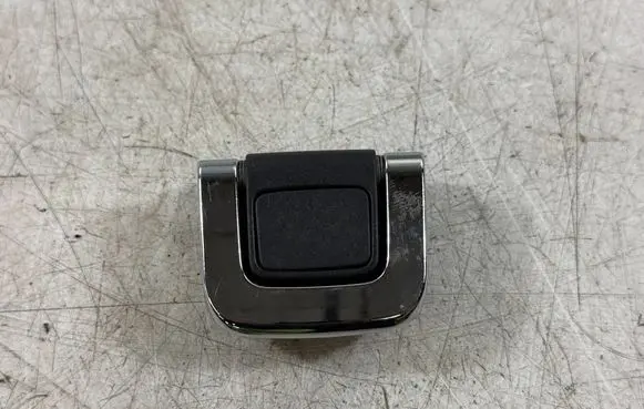 Peugeot 508 Tie down hook / loop 96742001ZD