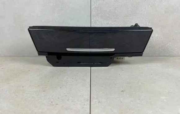 BMW 7 F01 F02 F03 F04 Car ashtray 9119317 51459119317 9182502
