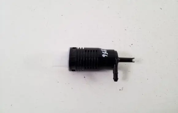 Tesla Model Y Windscreen/windshield washer pump 111016400B
