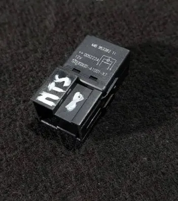 Mitsubishi Space Star Other relay MB953382 005222A A1001X7