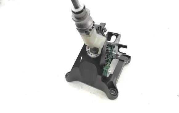Toyota Verso-S Gear shifter/selector 112102525