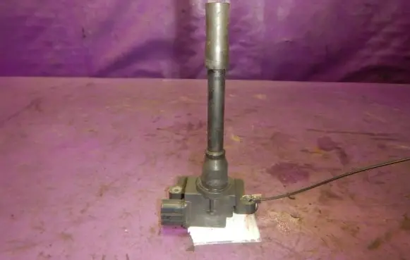 Mitsubishi Carisma High voltage ignition coil FK0138