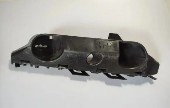 Nissan Note (E12) Front bumper mounting bracket 622243VU0A