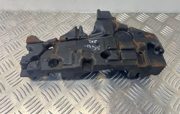 Jaguar XF Engine cover (trim) CX236N041BA