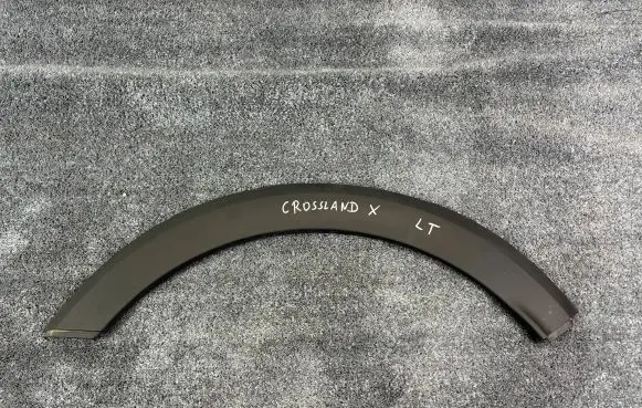 Opel Crossland X Rear arch trim 13482071 L712