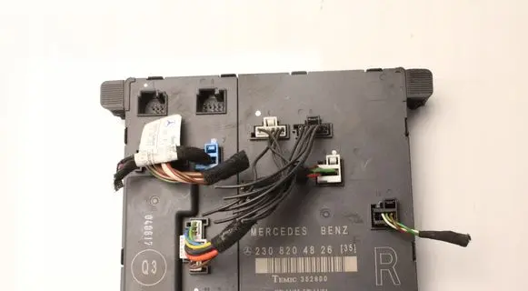 Mercedes-Benz SL R230 Door control unit/module 2308204826