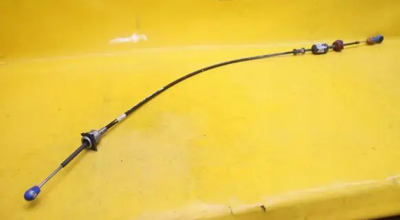 Gear shift cable linkage