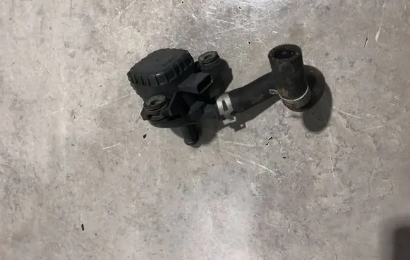 Lexus RX 450H Electric auxiliary coolant/water pump G904033030