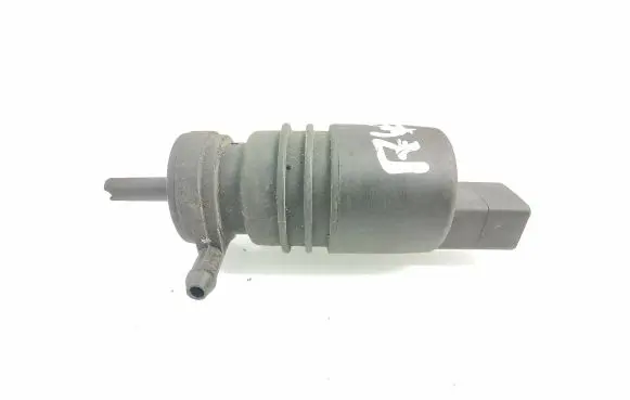 Windscreen/windshield washer pump