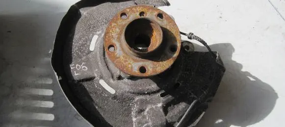 BMW 6 F06 Gran coupe Rear wheel hub 685289