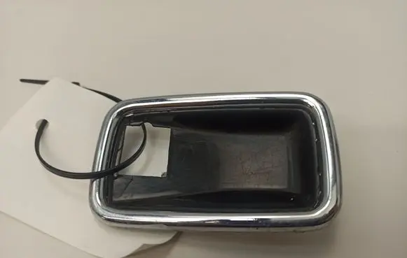 Mercedes-Benz COMPAKT W115 Rear door handle cover 1087660611