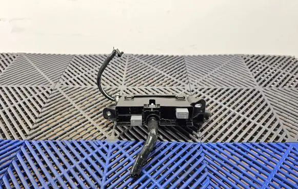 Toyota Corolla E210 E21 Fuse module AB11 7101