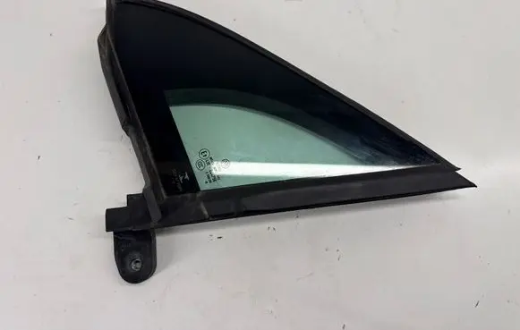 Volkswagen Tiguan Allspace Front triangle window/glass 5NN845113 5NN845113C