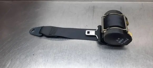 Peugeot 206 CC Rear seatbelt