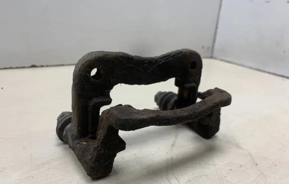 Honda Civic Brake caliper pad carrier rear 