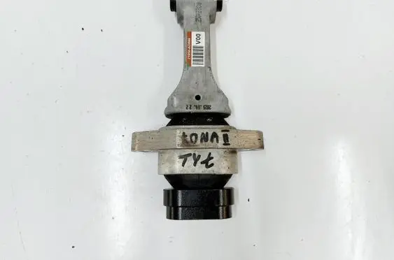 Hyundai Kona II Engine mount vacuum valve 21950AO000