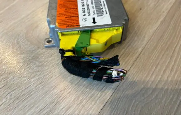 Mercedes-Benz E W211 Airbag control unit/module A0028206426 500209090114 0028206426