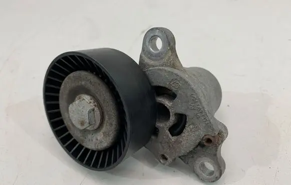 Audi A5 Air conditioning tensioner 06M903133J