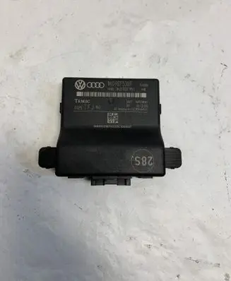 Volkswagen Caddy Gateway control module 1K0907530F 1K0907951