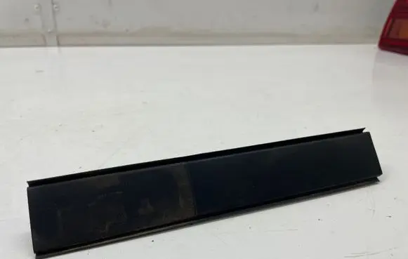 KIA Niro Seat belt height adjuster 