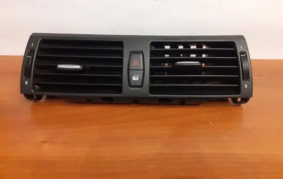 BMW X5 E70 Dashboard air vent grill cover trim 7161802 6958654