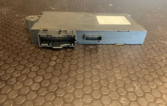 BMW X1 E84 CAS control unit/module 5WK49515BBR 9226238 2102013693