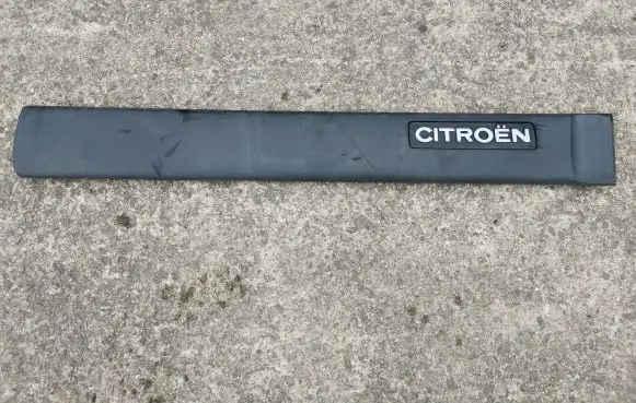 Citroen Berlingo Front door trim (molding) 9619030477