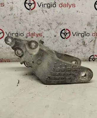 Hyundai Ioniq Engine mounting bracket