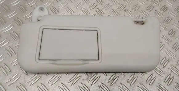 Toyota Yaris Sun visor