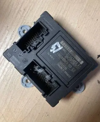 Volvo XC60 Door control unit/module 31343469 1009406300