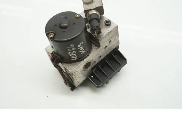 Mercedes-Benz E AMG W210 ABS Pump A0034319012 0130108096 0265202436