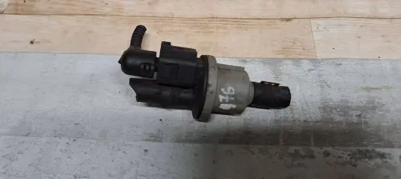 Skoda Octavia Mk2 (1Z) Valve vacuum 